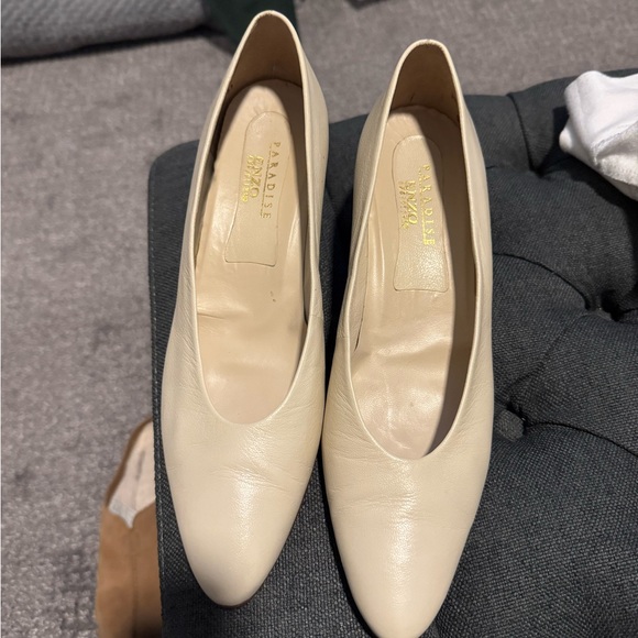 Enzo Angiolini Shoes - Enzo Angiolini Cream Heels 8.5 N